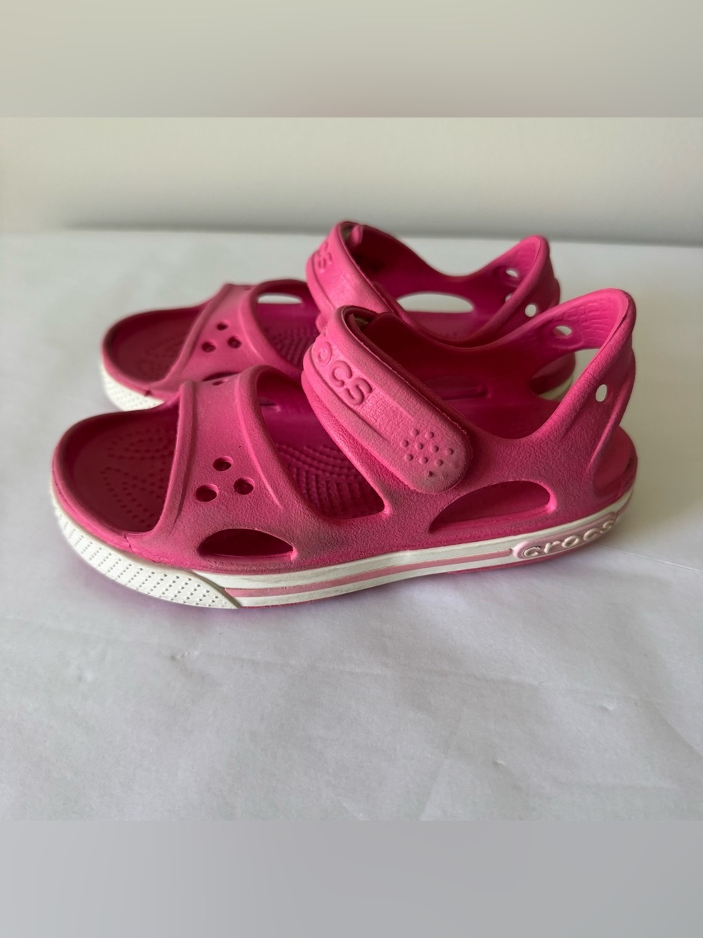 CROCS Size 11 Toddler Girls Pink Sandals